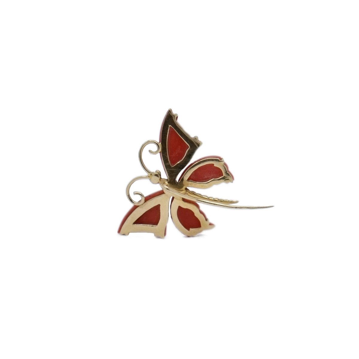 Broche papillon en or jaune et corail - Castafiore