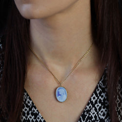 Broche pendentif camée pâte de verre