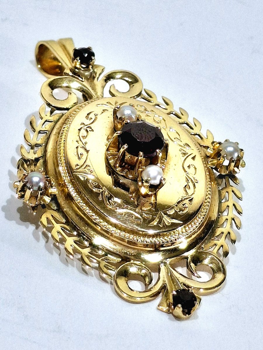 Broche pendentif en or rose, Napoléon III - Castafiore