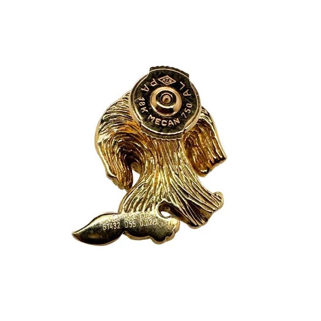 Broche Pin's VAN CLEEF & ARPELS en or jaune, onyx et émeraudes - Castafiore