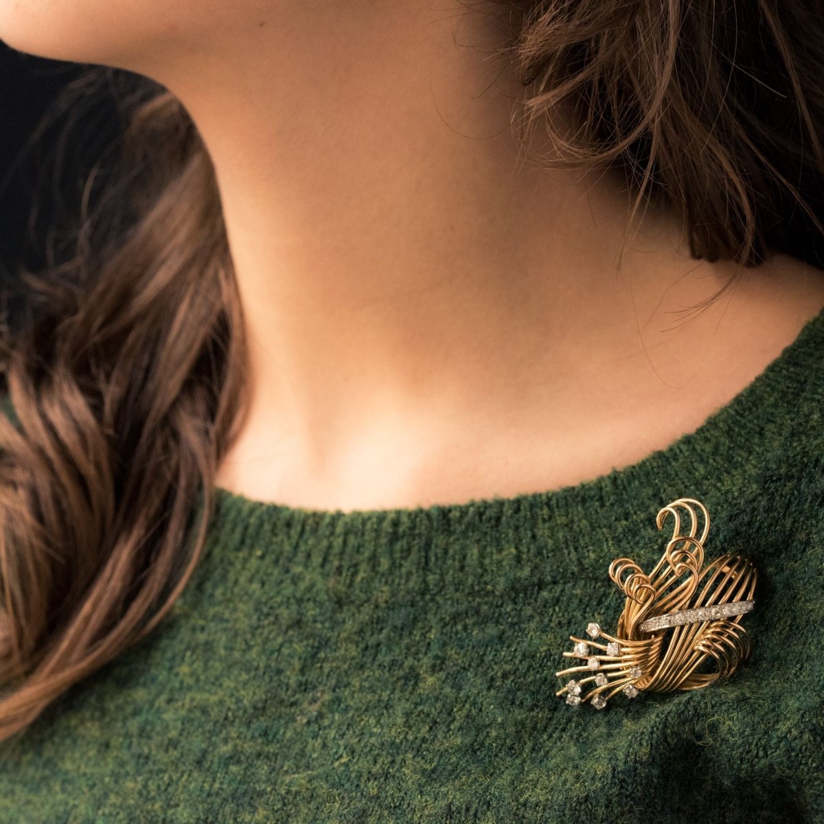 Broche rétro en or jaune et diamants - Castafiore