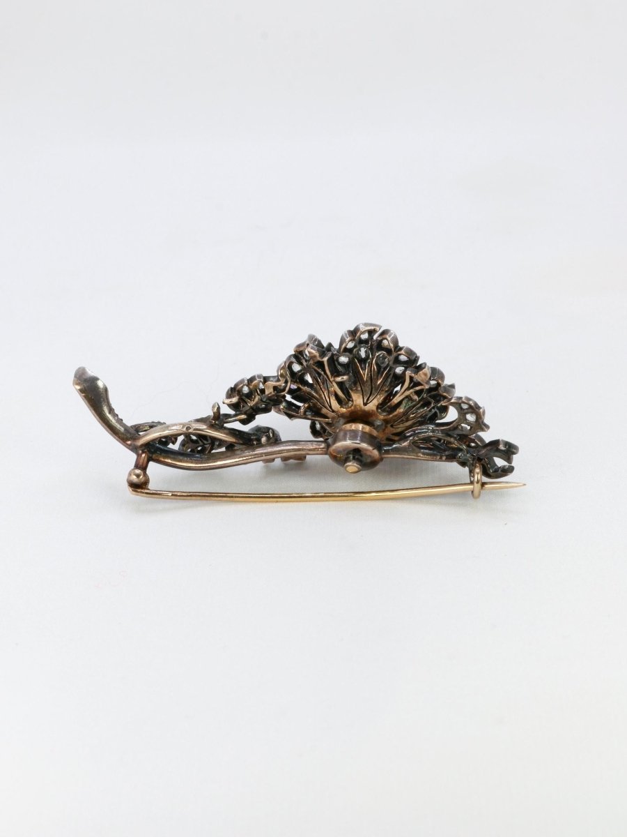 Broche trembleuse or argent diamants taille ancienne - Castafiore