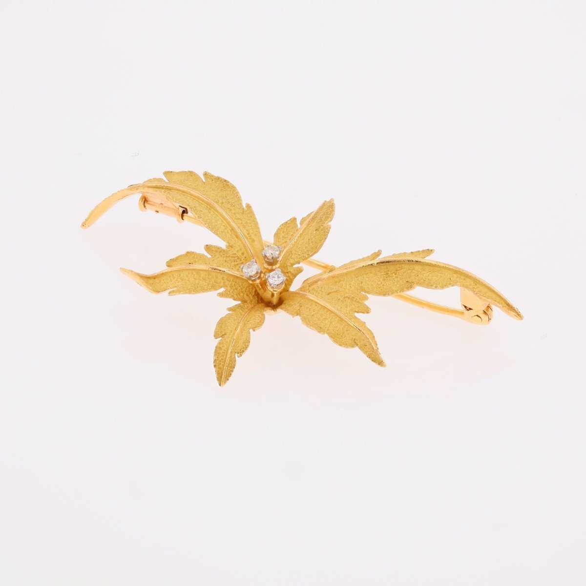 Broche vintage en or jaune et diamants - Castafiore