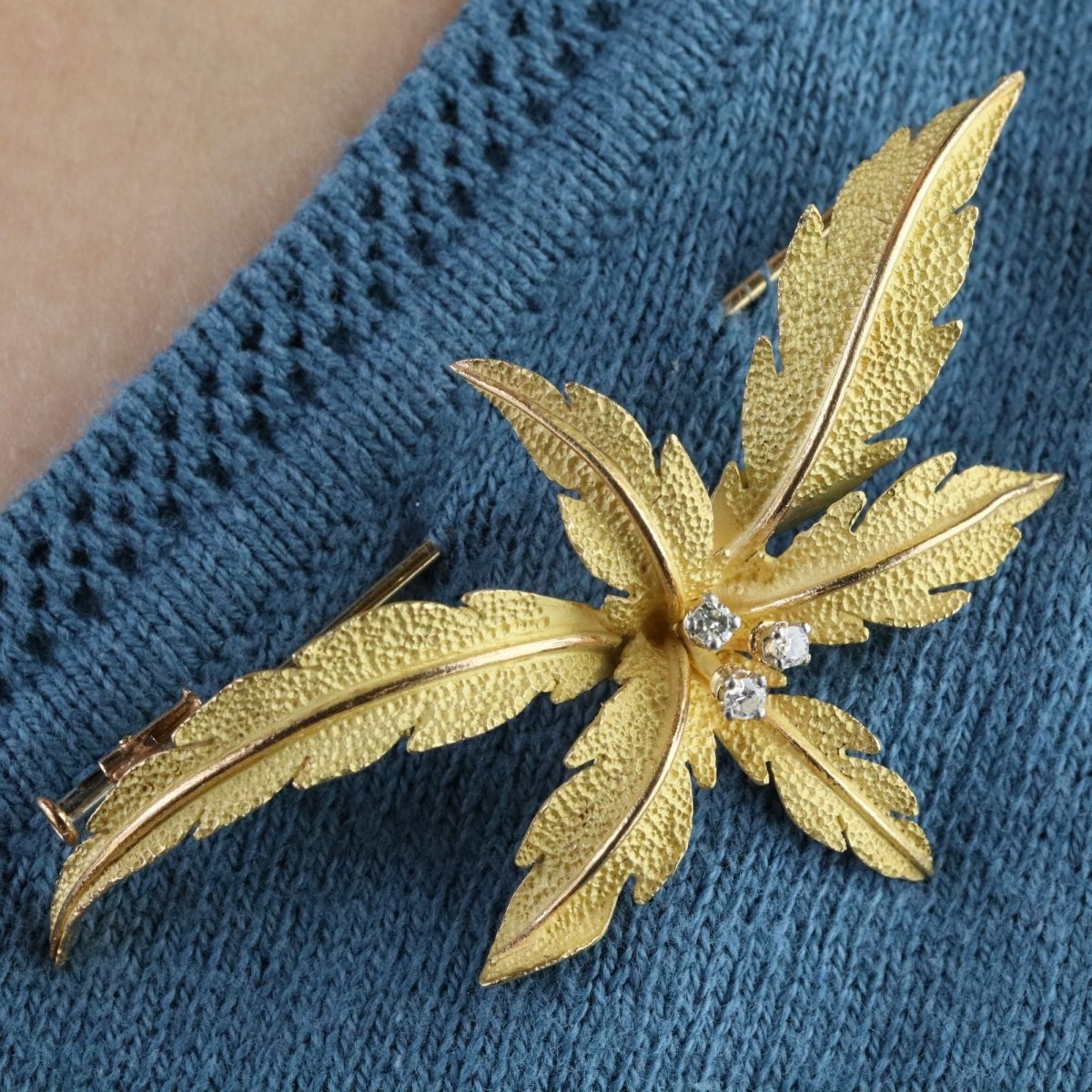 Broche vintage en or jaune et diamants - Castafiore