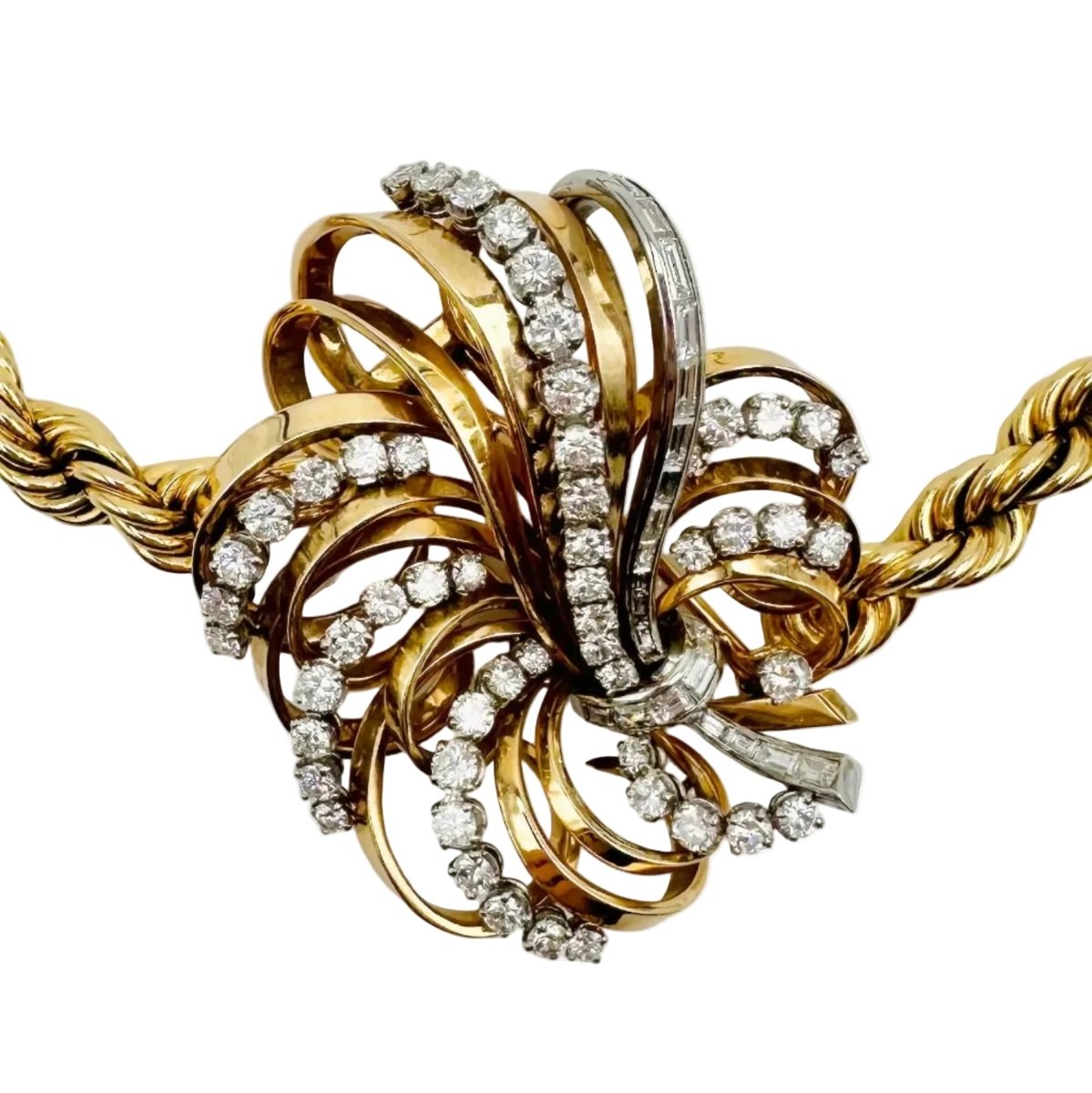 Broche/Pendentif et Collier BOUCHERON en platine, or rose, or jaune et diamants - Castafiore