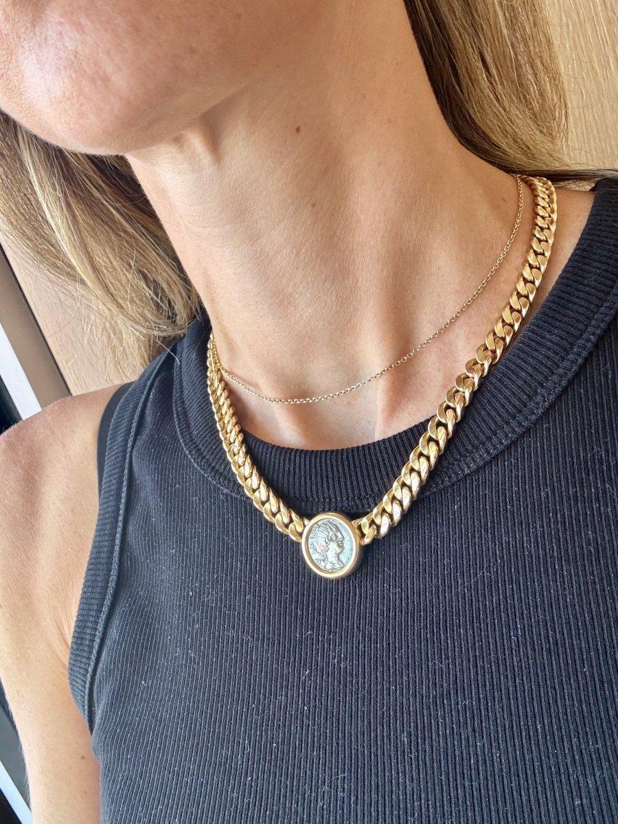Bulgari 18K Gold “Monete” Necklace with Ancient Roman Silver Coin – Signed, Circa 1980 - Castafiore