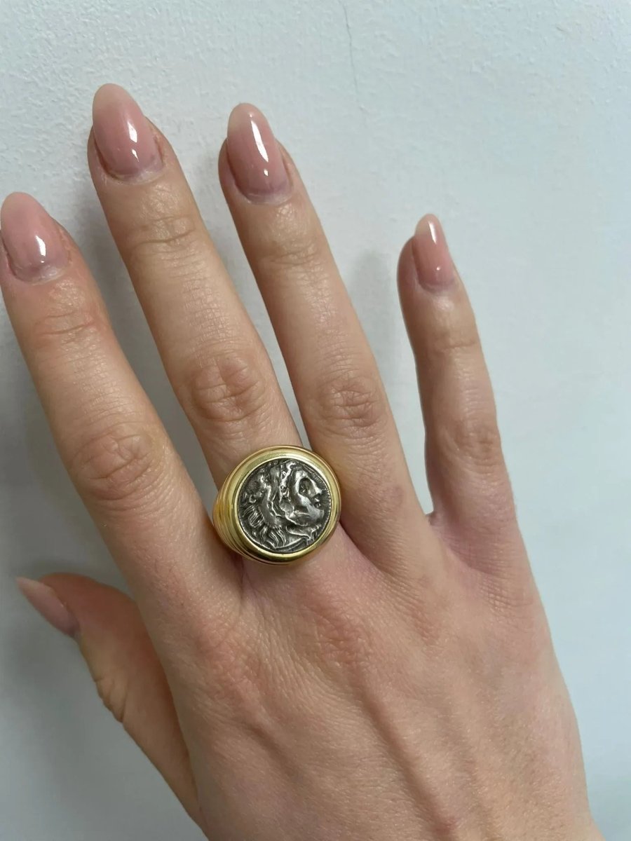 Bulgari Monete Ancient Silver Alessandro Magno Coin Gold Bold Ring - Castafiore
