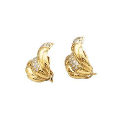 Boucles d'oreilles "Tulipe" en or jaune et diamants.