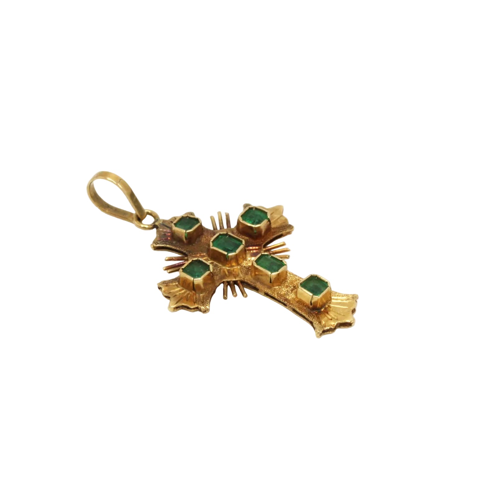 Pendentif en or jaune et émeraudes