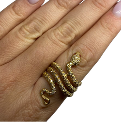 Bague en or jaune et diamants