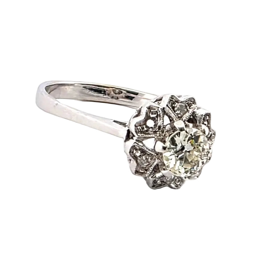 Bague Marguerite en or blanc et diamants
