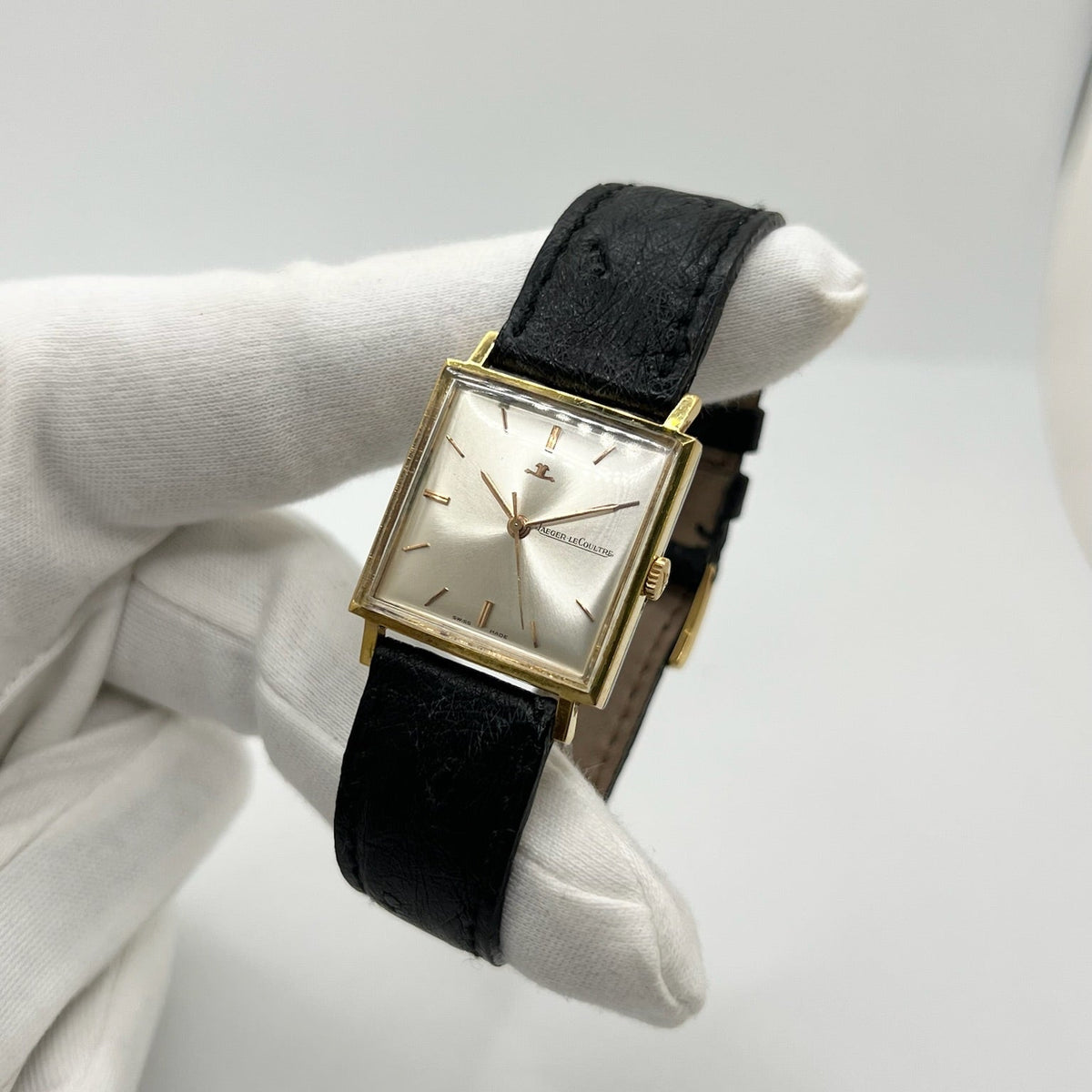 Montre JAEGER-LECOULTRE Vintage Carrée plaqué or, argent, acier et cuir