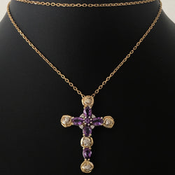 Pendentif Croix en or jaune, or blanc, améthystes, et diamants