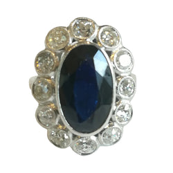 Bague Pompadour en platine, saphir et diamants