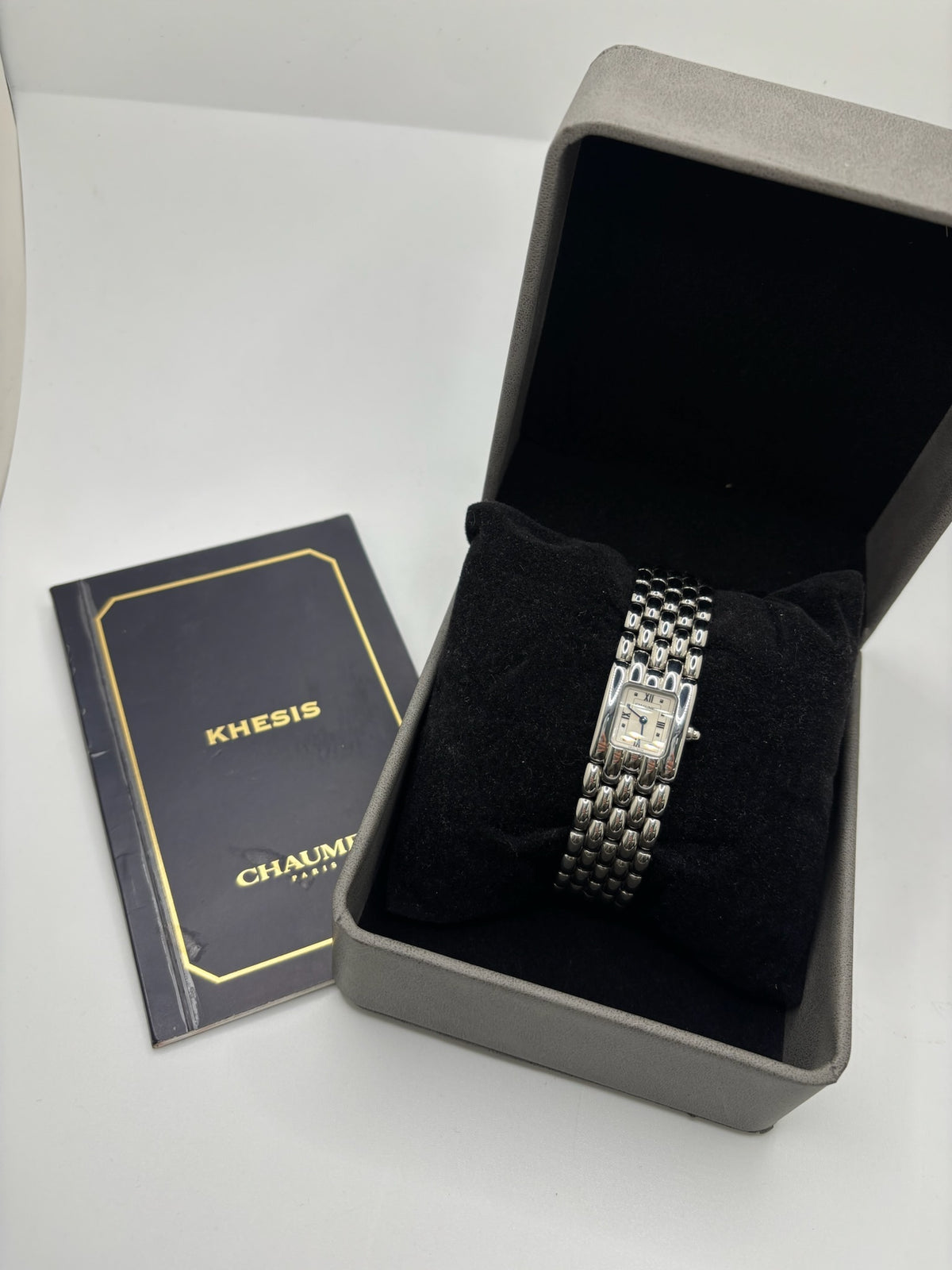 Montre CHAUMET "Khesis" en acier