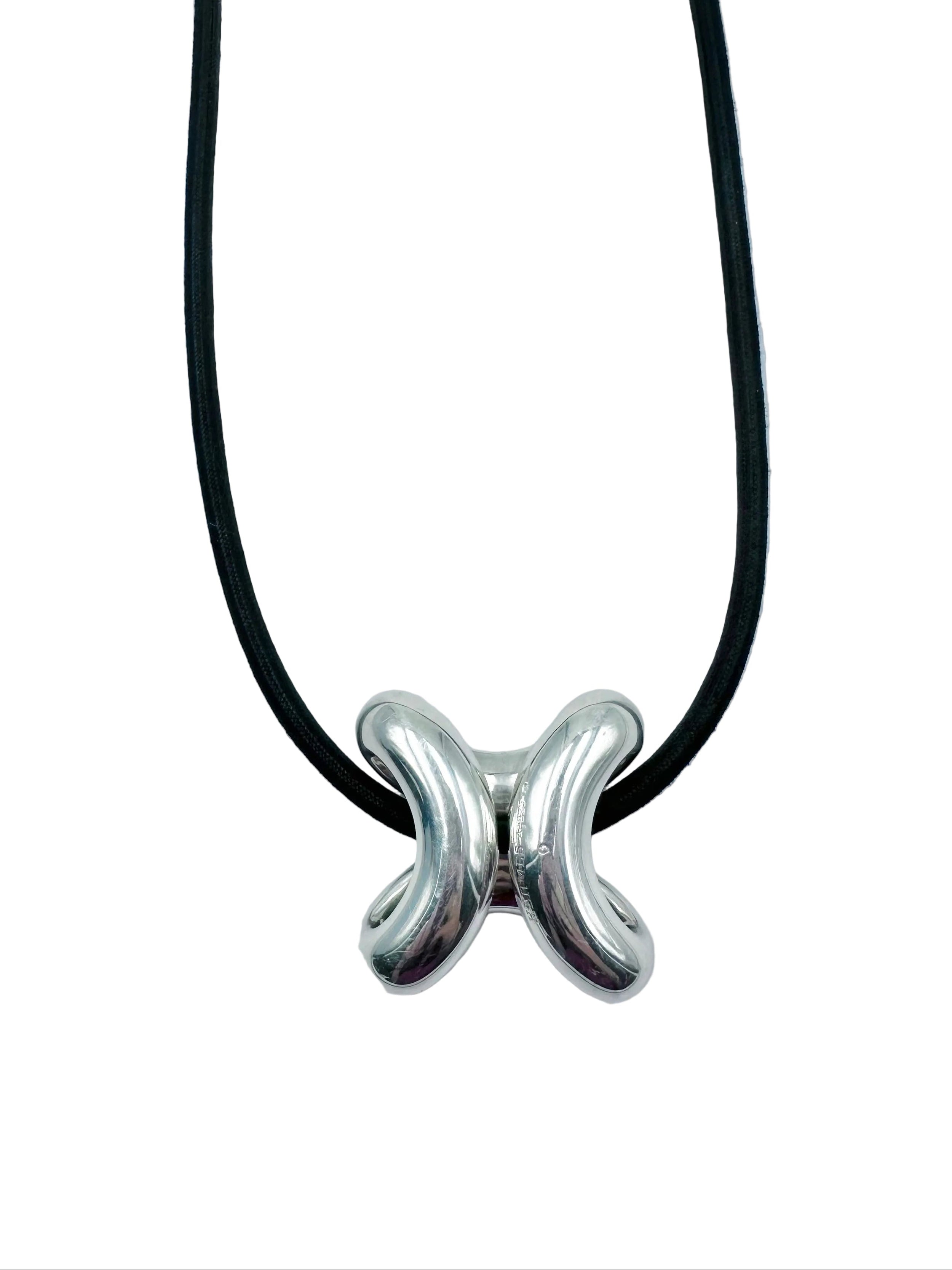 Collier Pendentif HERMÈS "Lima" en argent