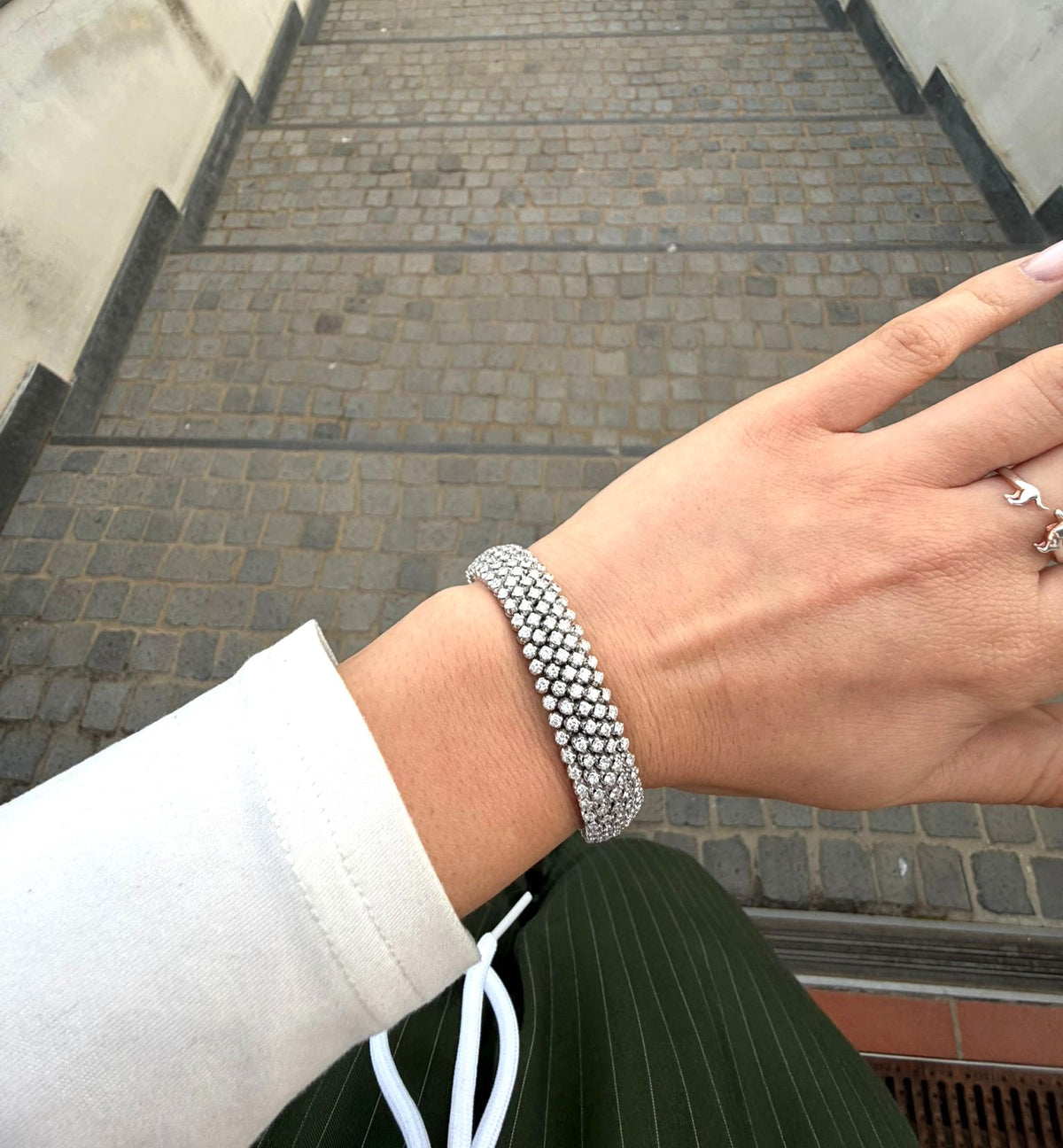 Bracelet Souple en or blanc et diamants