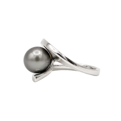 Bague Solitaire en or blanc et perle
