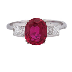 Bague Trilogie en or blanc, rubis et diamants