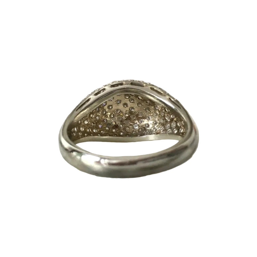 Bague Dôme en or blanc et diamants