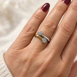 Bague Toi & Moi en or jaune, platine et diamants