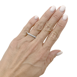 Bague Alliance VAN CLEEF & ARPELS "Perlée" MM en or blanc