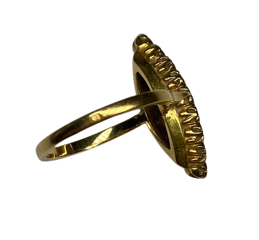 Bague Marquise en or jaune et diamants