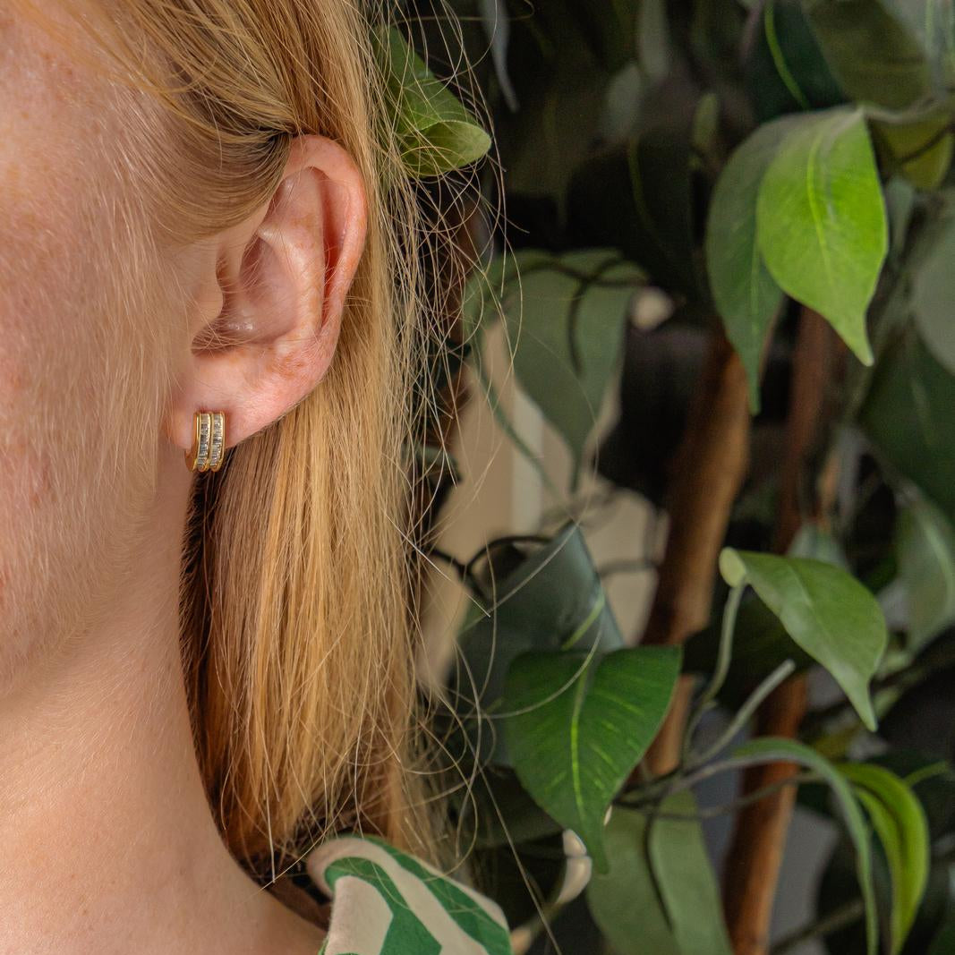 Boucles d'oreilles en or blanc, or jaune et diamants