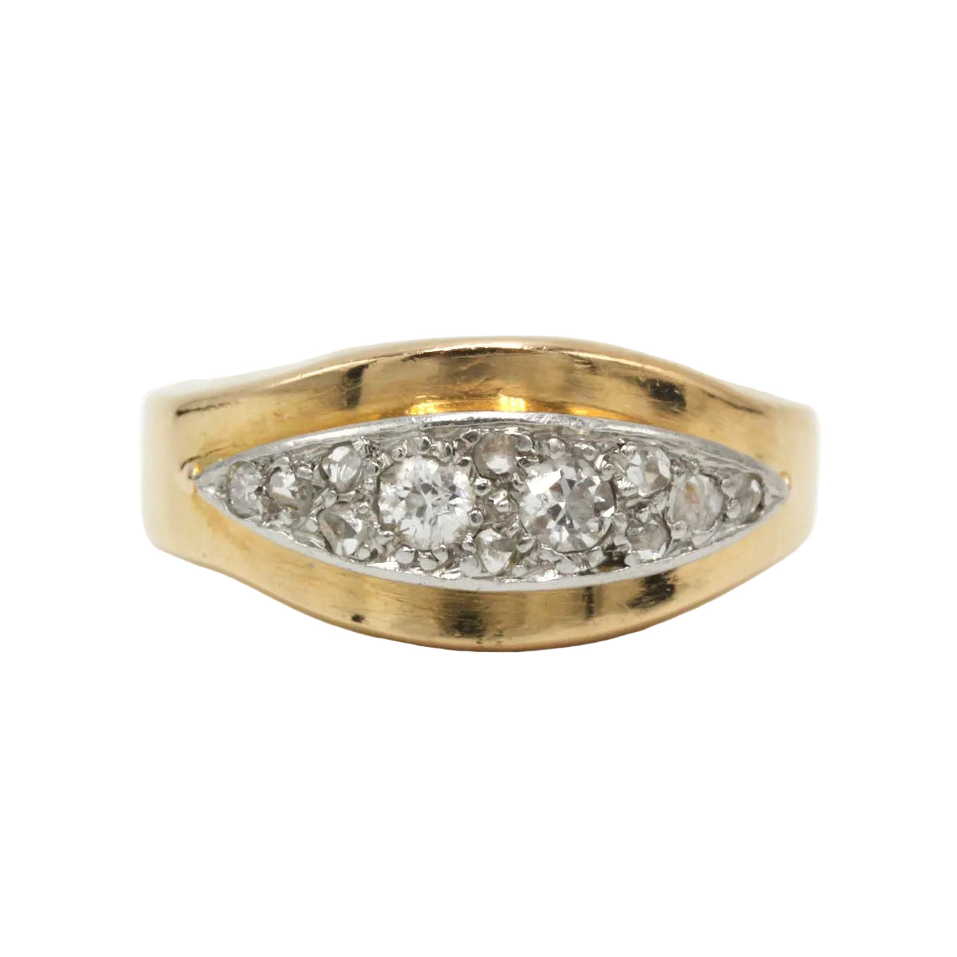 Bague Jarretière en or jaune, platine et diamants