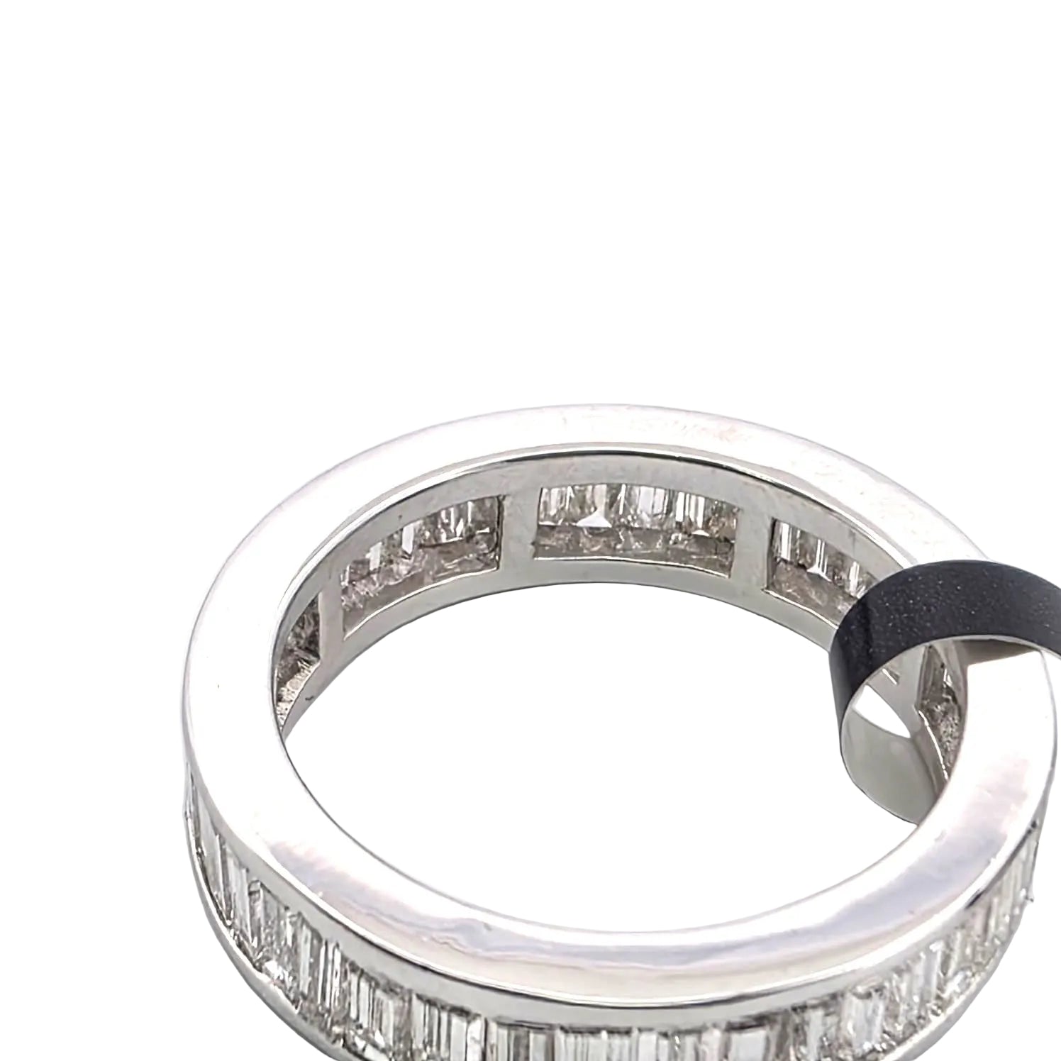 Bague Alliance en or blanc et diamants