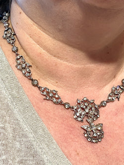 Collier Saint Esprit en argent et strass, vers 1815/1830