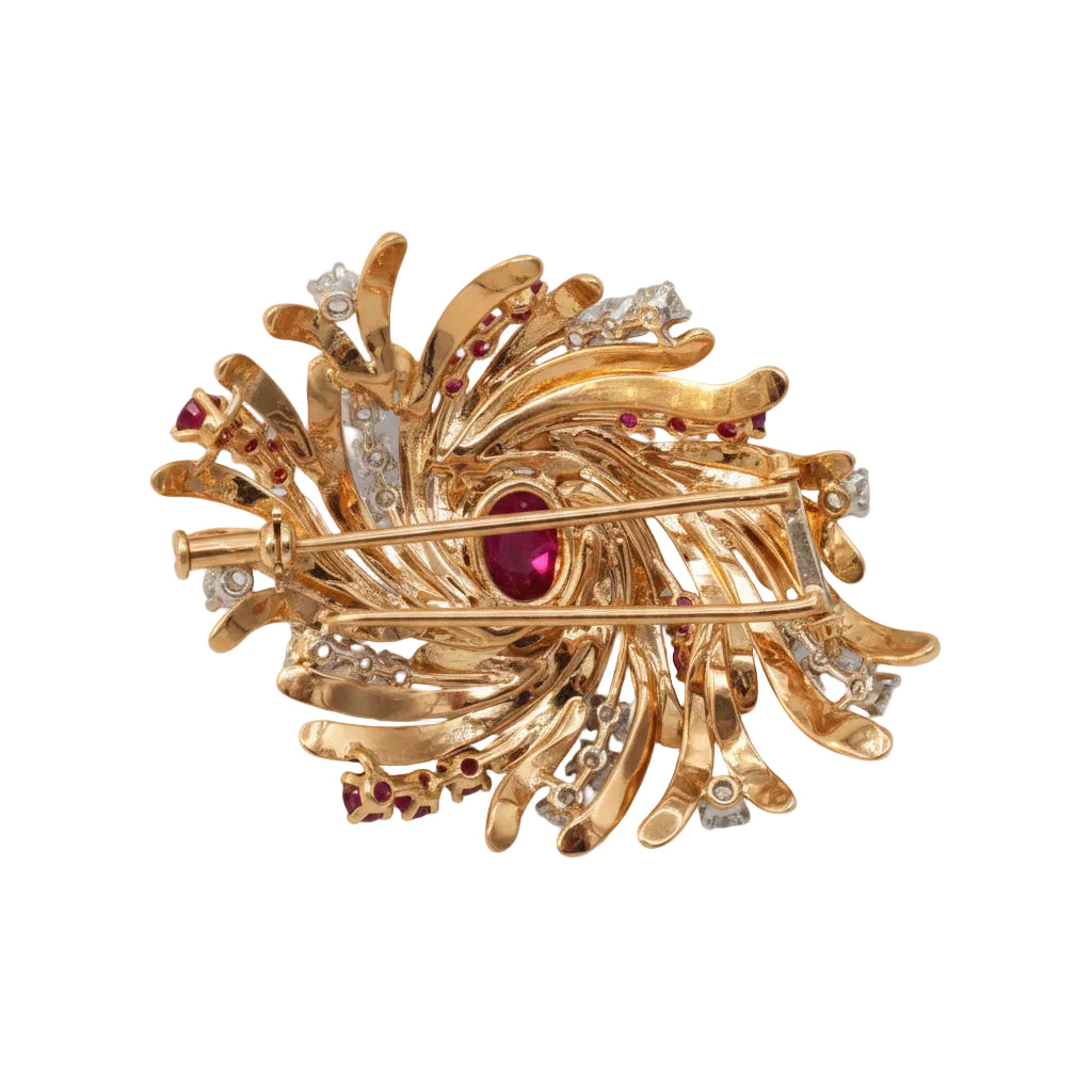 Broche Clip en or rosé, rubis et diamants