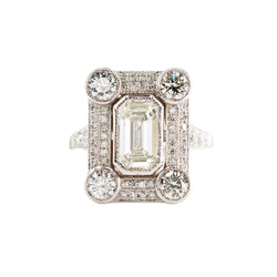 Bague Entourage en or blanc et diamants