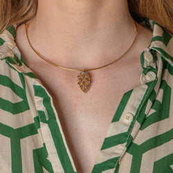 Collier Pendentif en or blanc, or jaune, rubis et diamants