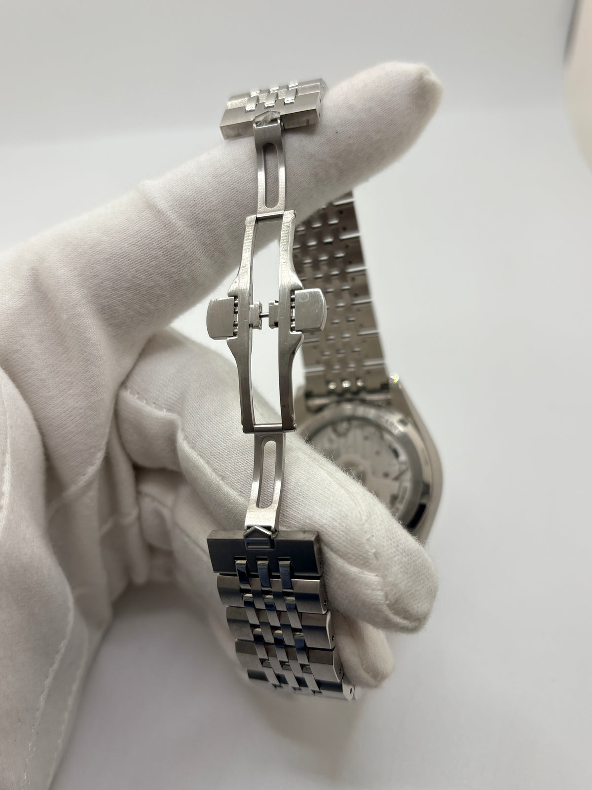 Montre TAG HEUER "Carrera Chronograph" en acier inoxydable