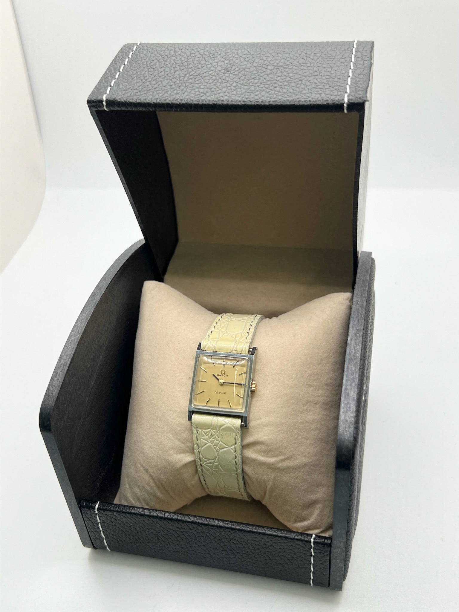 Montre Omega De Ville