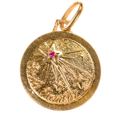 Médaille "Etoile d'amour" en or jaune et rubis
