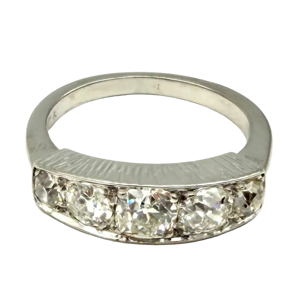 Bague Jarretière en or blanc et diamants