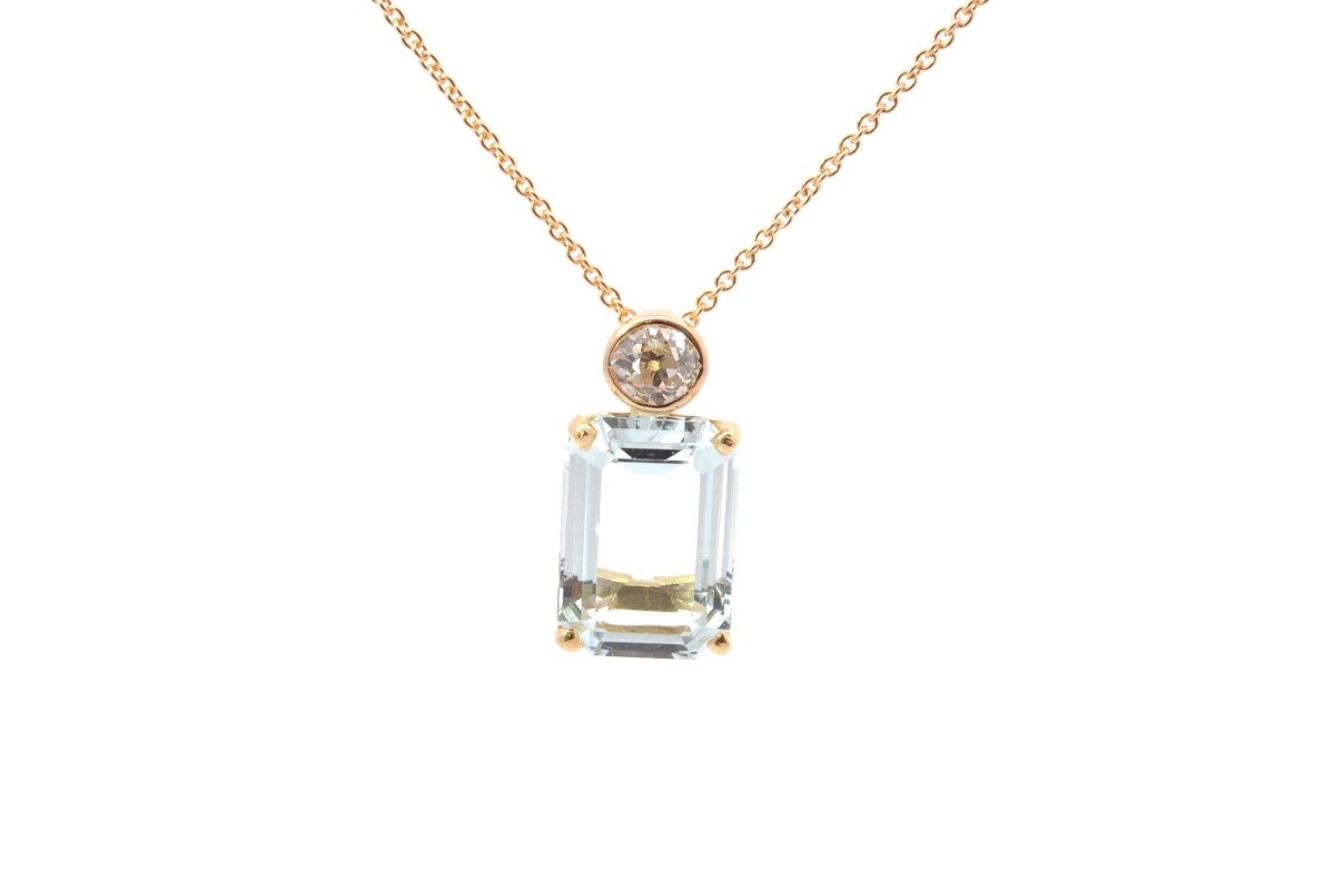 Chaine pendentif en or jaune, aigue - marine et diamants - Castafiore
