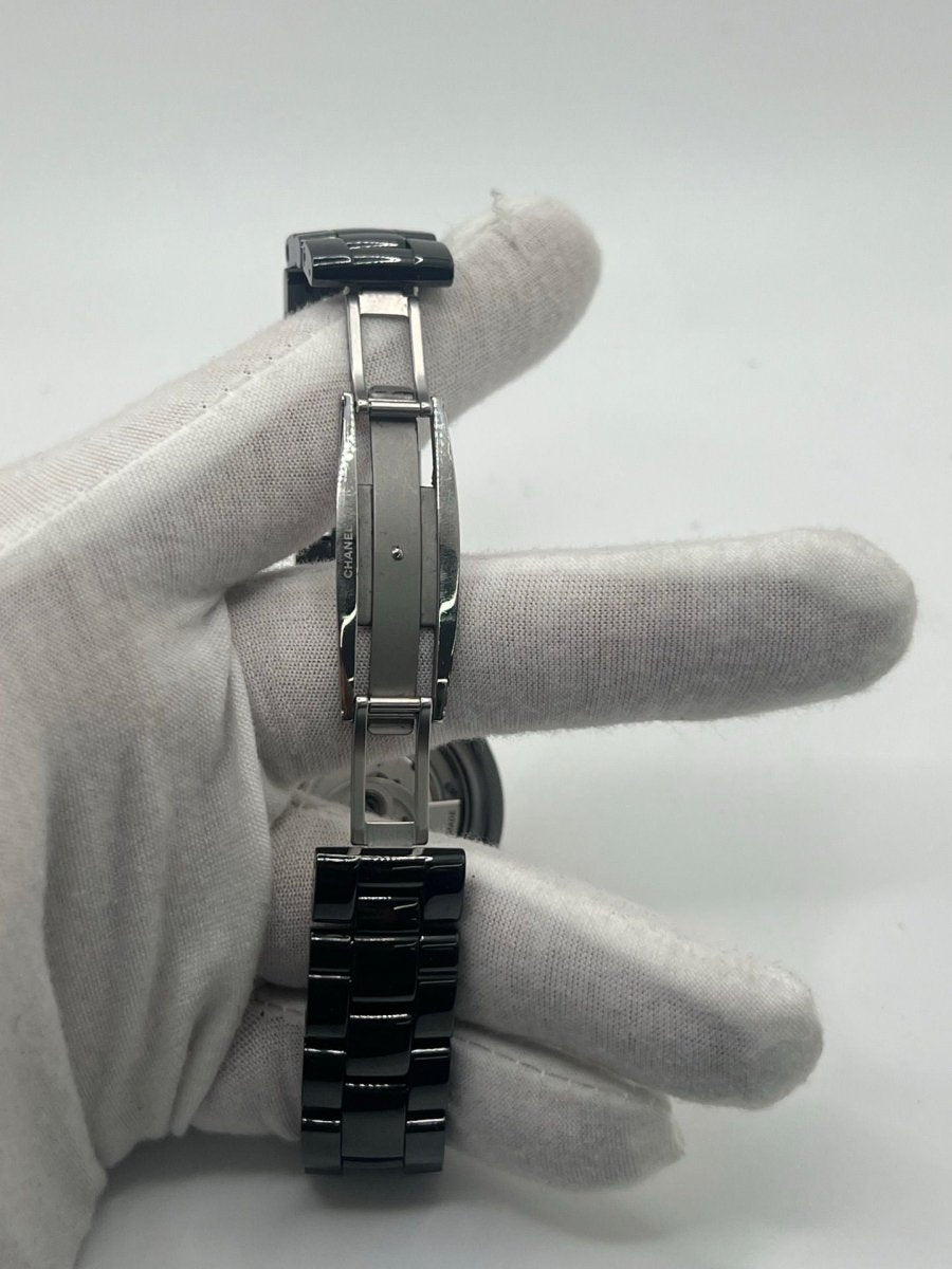 Chanel J12 Calibre 12.1 & Diamonds - Castafiore