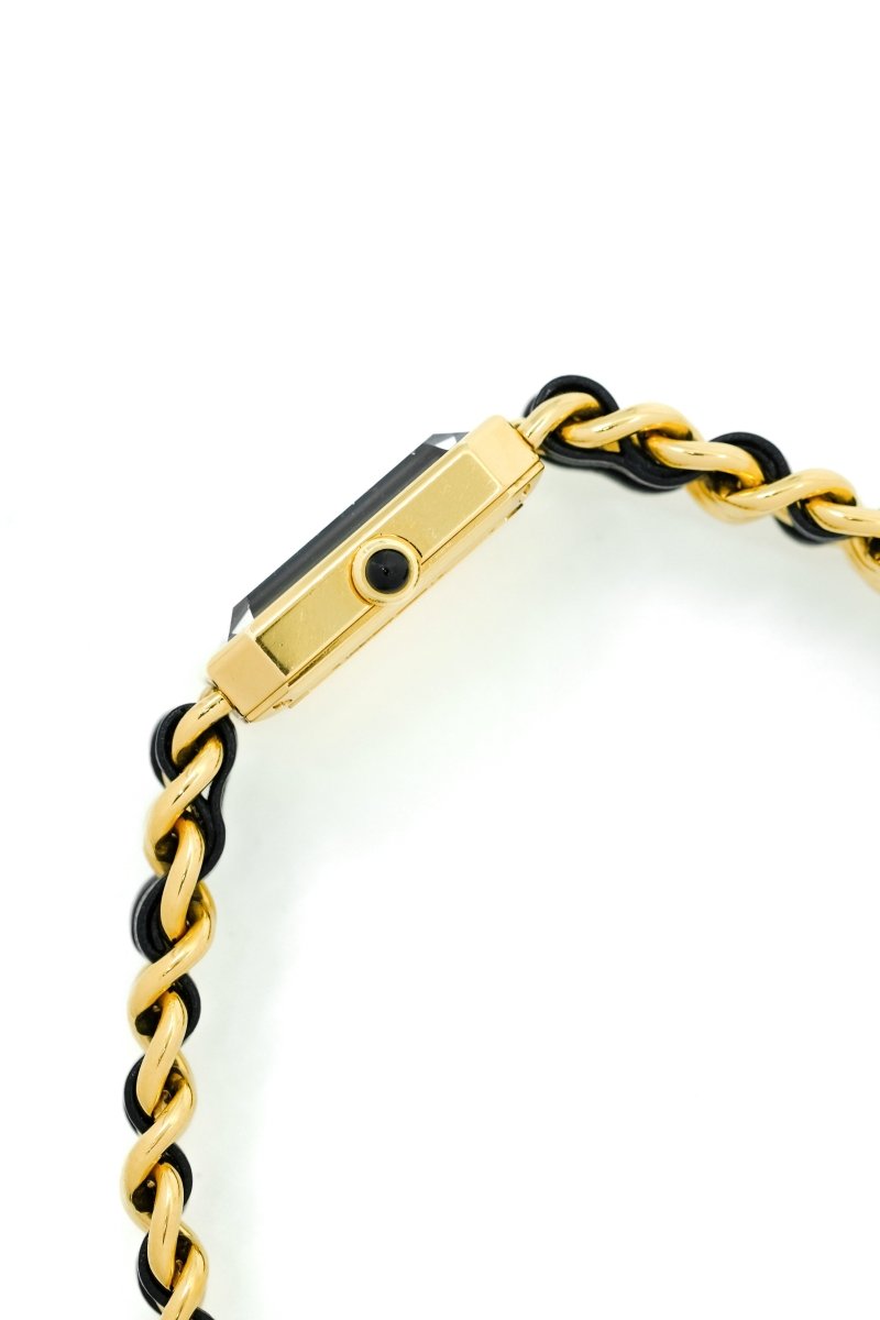 Chanel Première - Plaquée or & cuir - M - Castafiore