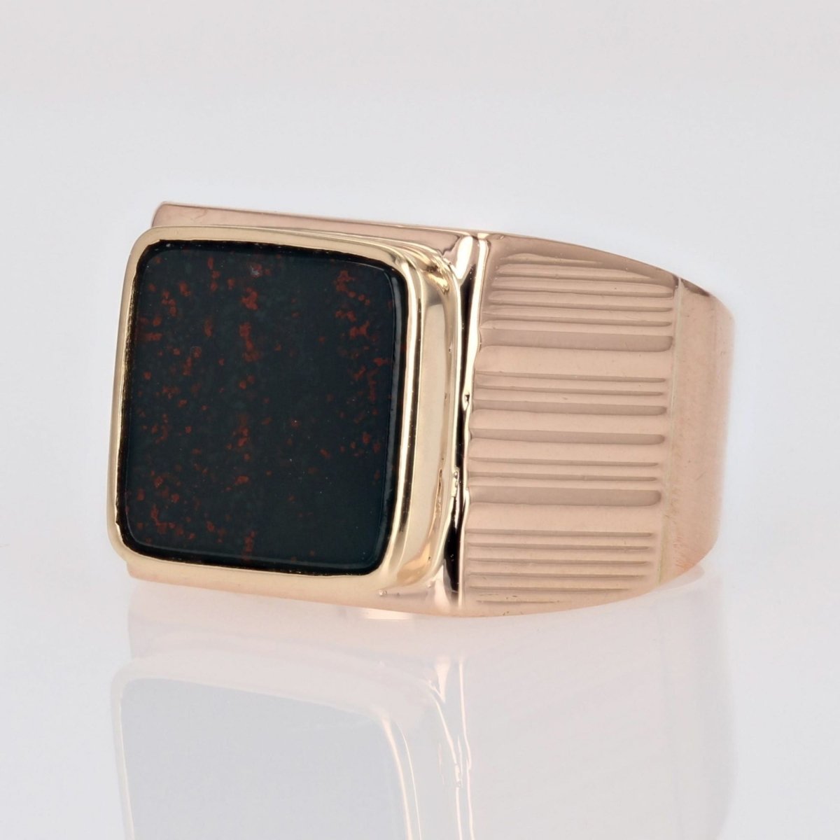 Chevalière ancienne or et jaspe sanguin - Castafiore