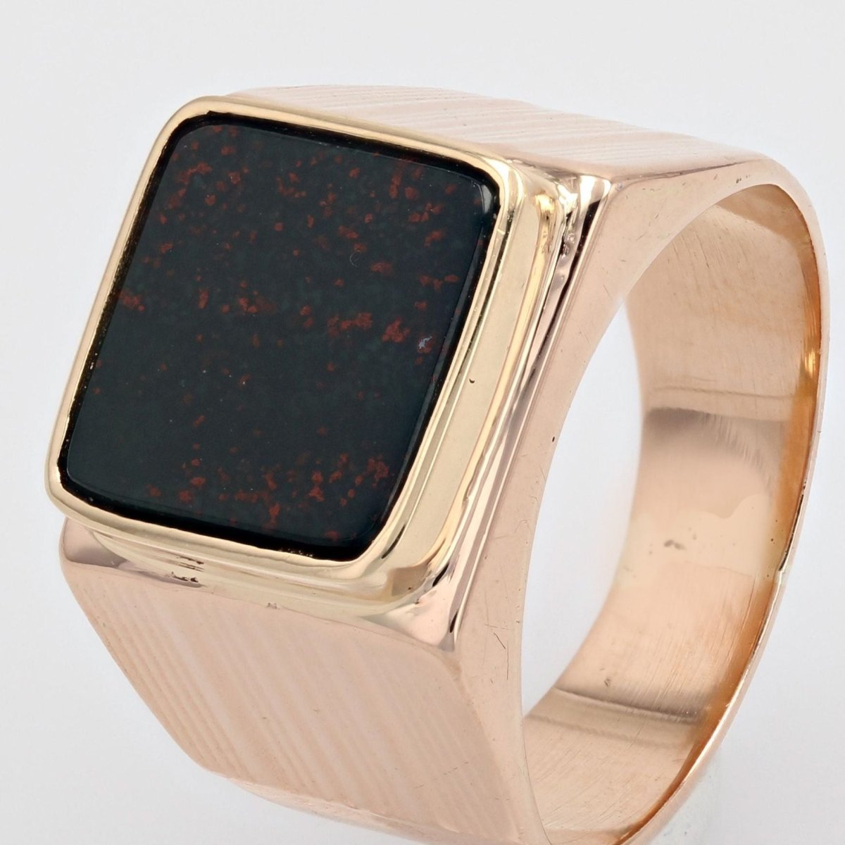 Chevalière ancienne or et jaspe sanguin - Castafiore