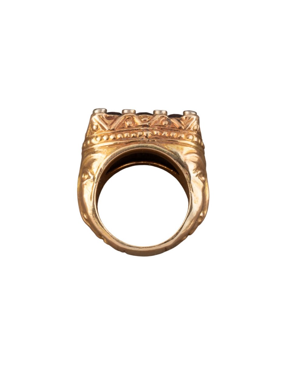 Chevalière en or, grenats et diamants - Castafiore
