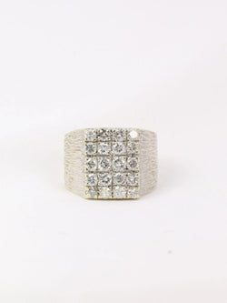 Chevalière vintage en or pavée de diamants - Castafiore