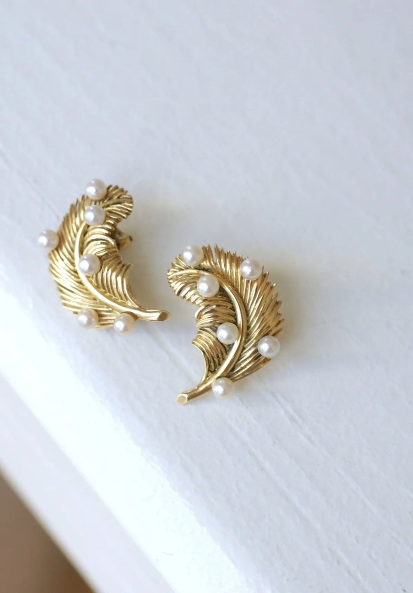 Clips d'oreille plume or jaune et perles - Castafiore