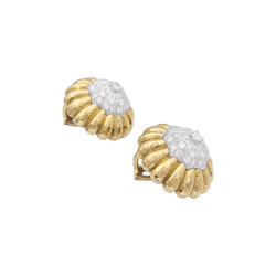 Clips d'oreilles David Webb, "Boutons", platine, or jaune, diamants. - Castafiore