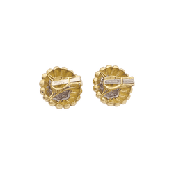 Clips d'oreilles David Webb, "Boutons", platine, or jaune, diamants. - Castafiore