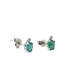 Clous d'oreilles en or blanc et émeraude - Castafiore