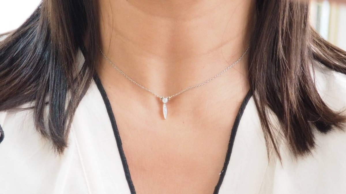 Collier ancien en or platine et diamants - Castafiore